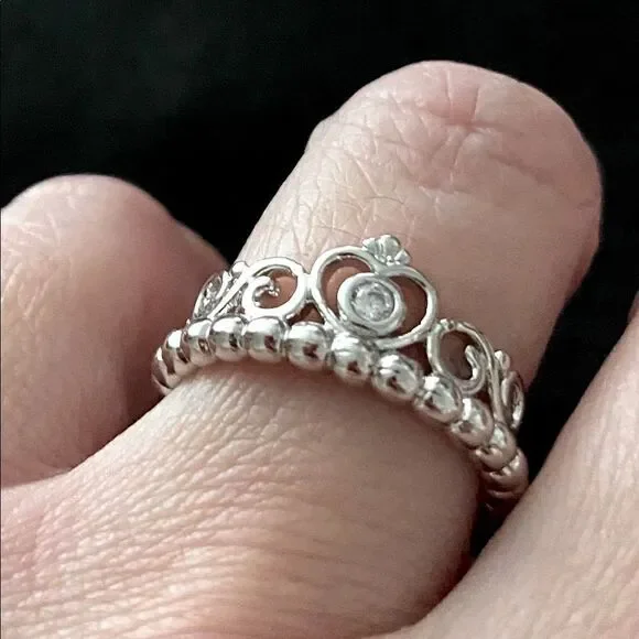 The Grace Kelly Sterling silver Princess ring w cubic zirconia sz 9 - Picture 7 of 7